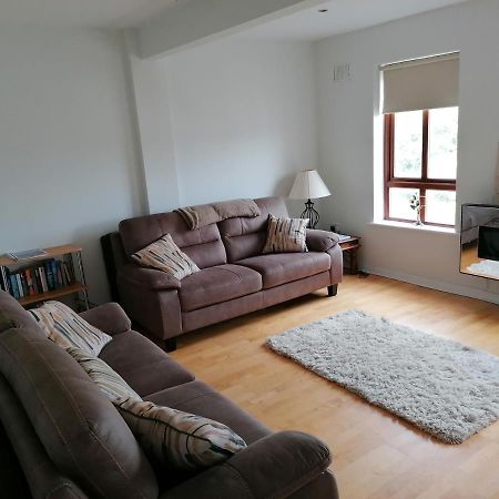 4 Clifden Court Apartment ภายนอก รูปภาพ