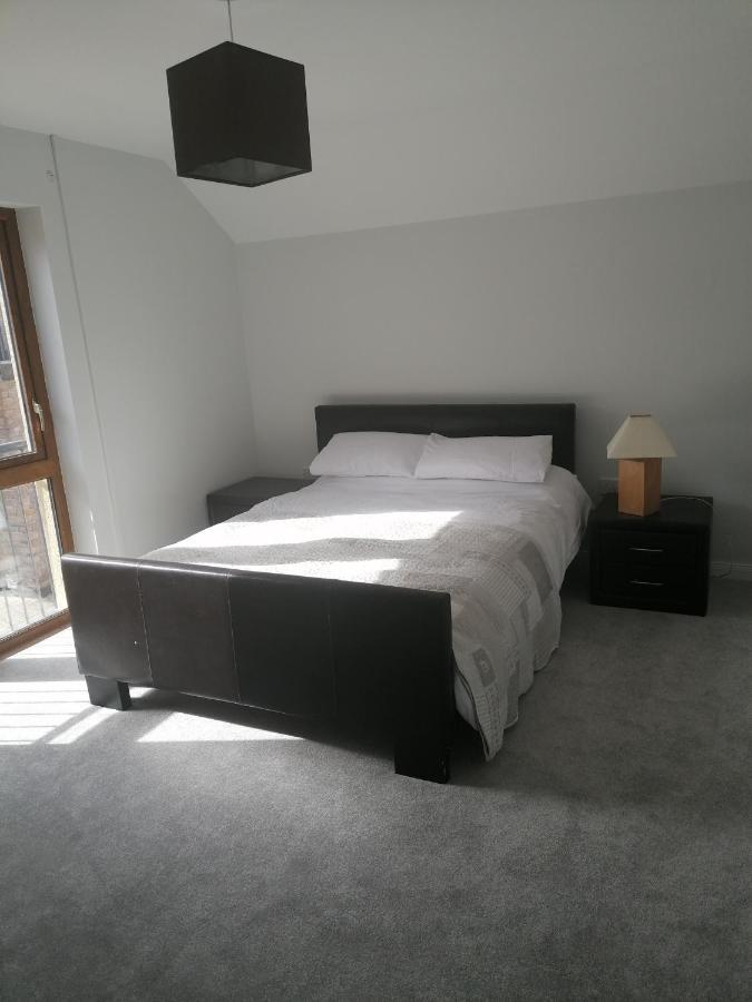 4 Clifden Court Apartment ภายนอก รูปภาพ